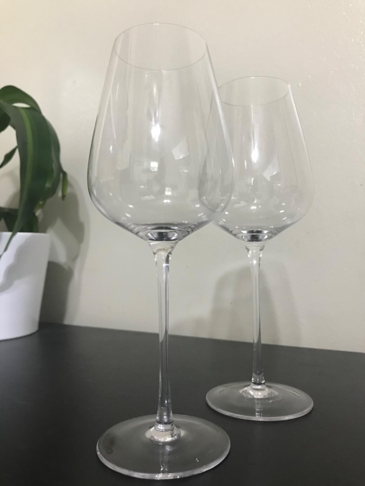 JBHO Hand Blown Italian Style Crystal Bordeaux Wine Glasses - Great Gift Packaging - Red Wine Glasses Lead-Free Premium Crystal Clear Glass - Set of 4-18 Ounce customer photo 1