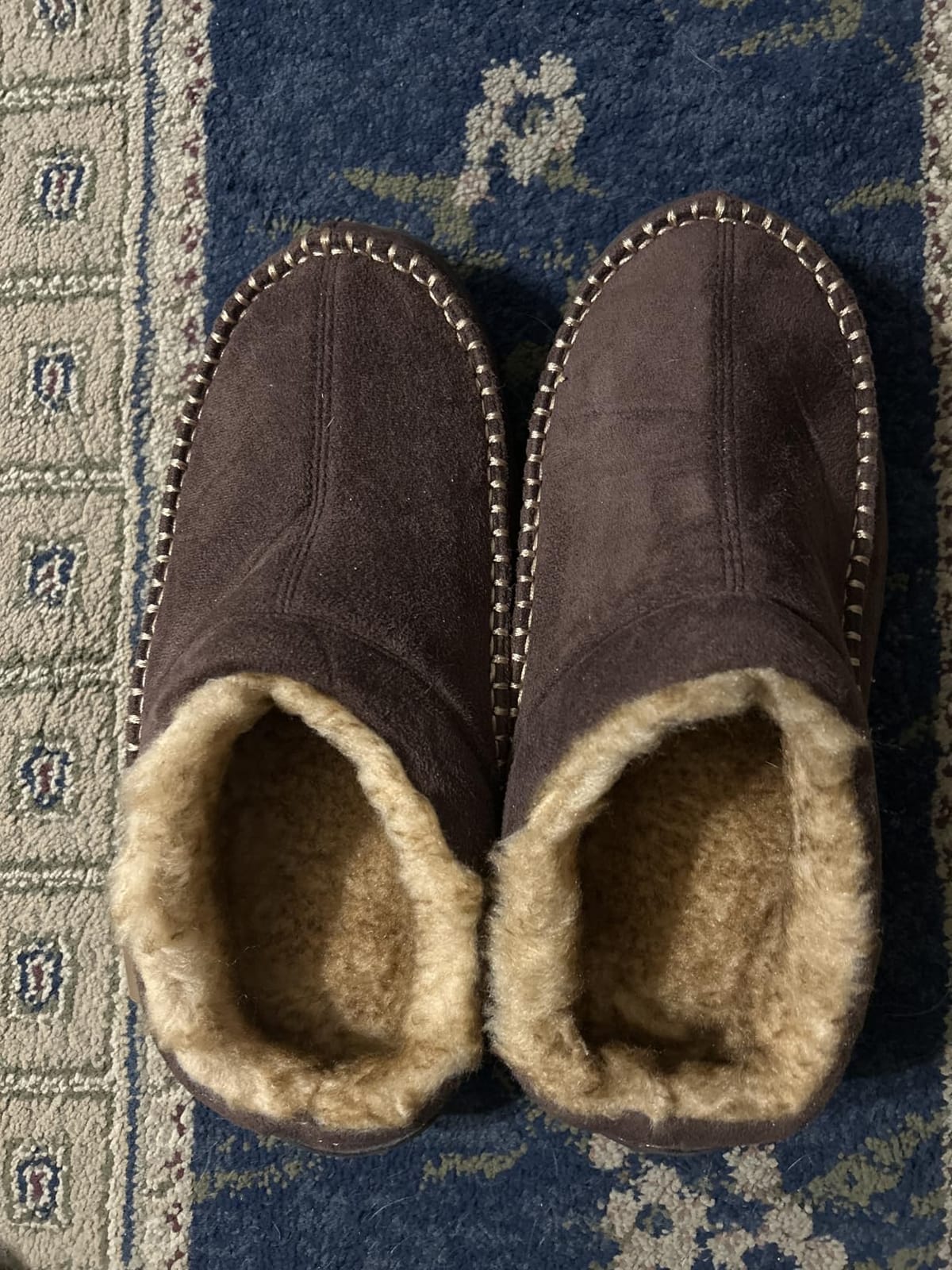 Zigzagger Men's Slip On Moccasin Slippers, Indoor/Outdoor Warm Fuzzy Comfy House Shoes, Fluffy Wide Loafer Slippers customer photo 1