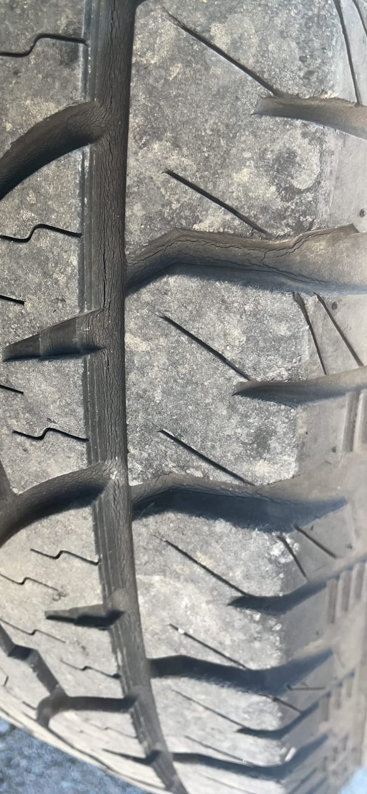 GT Radial Adventuro AT3 P235/75R15 105S OWL,One Size customer photo 2