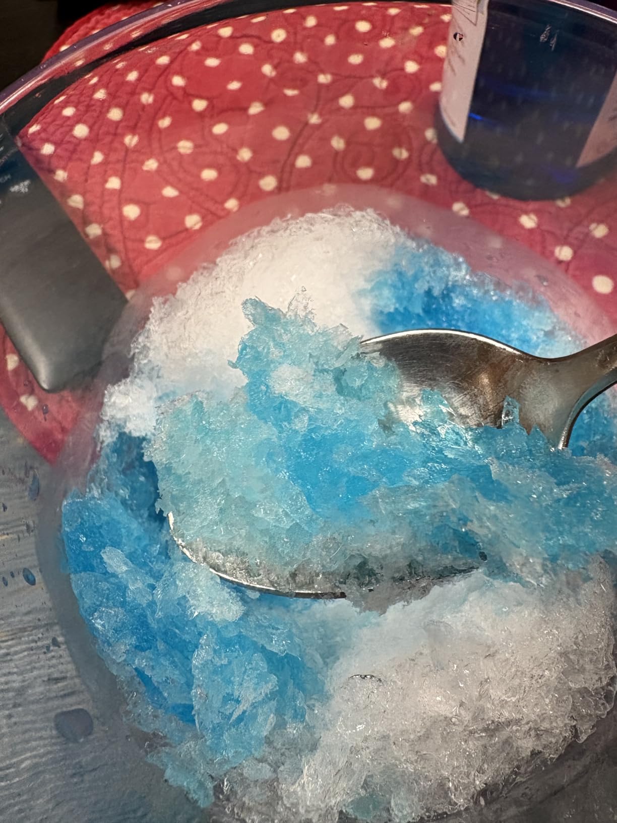 MANBA Manual Snow Cone Machine Maker for Shaved Ice, Snowcones, Slushes customer photo 2
