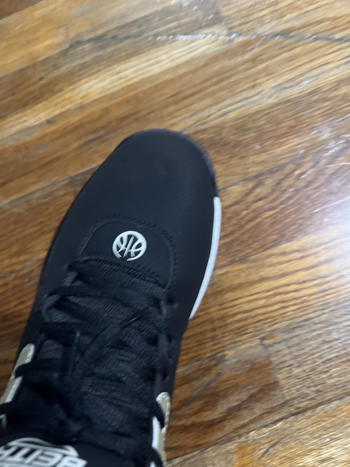 Beita High Upper Basketball Shoes for Men Sneakers Breathable Sports Shoes Anti Slip customer photo 2