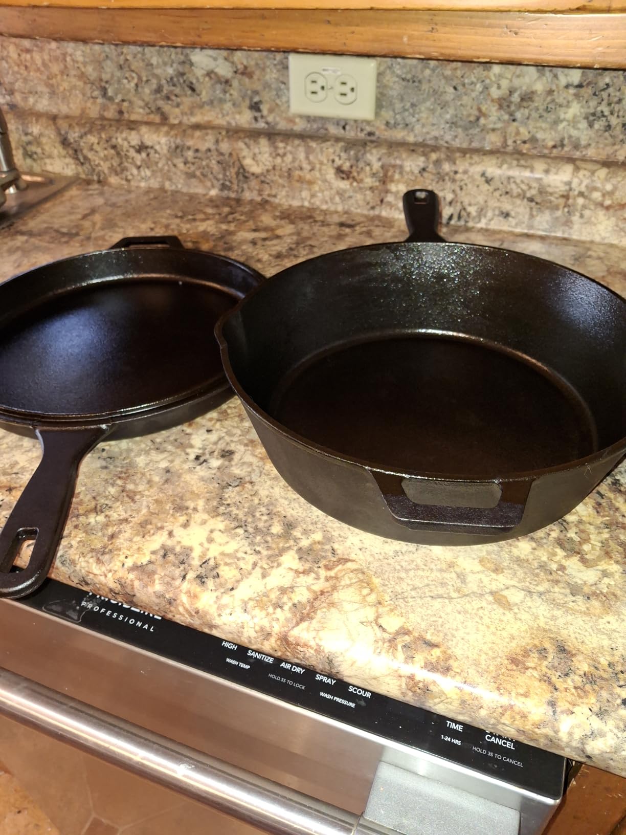 Pit Boss 6 Piece Cast Iron Starter Kit, Black customer photo 1