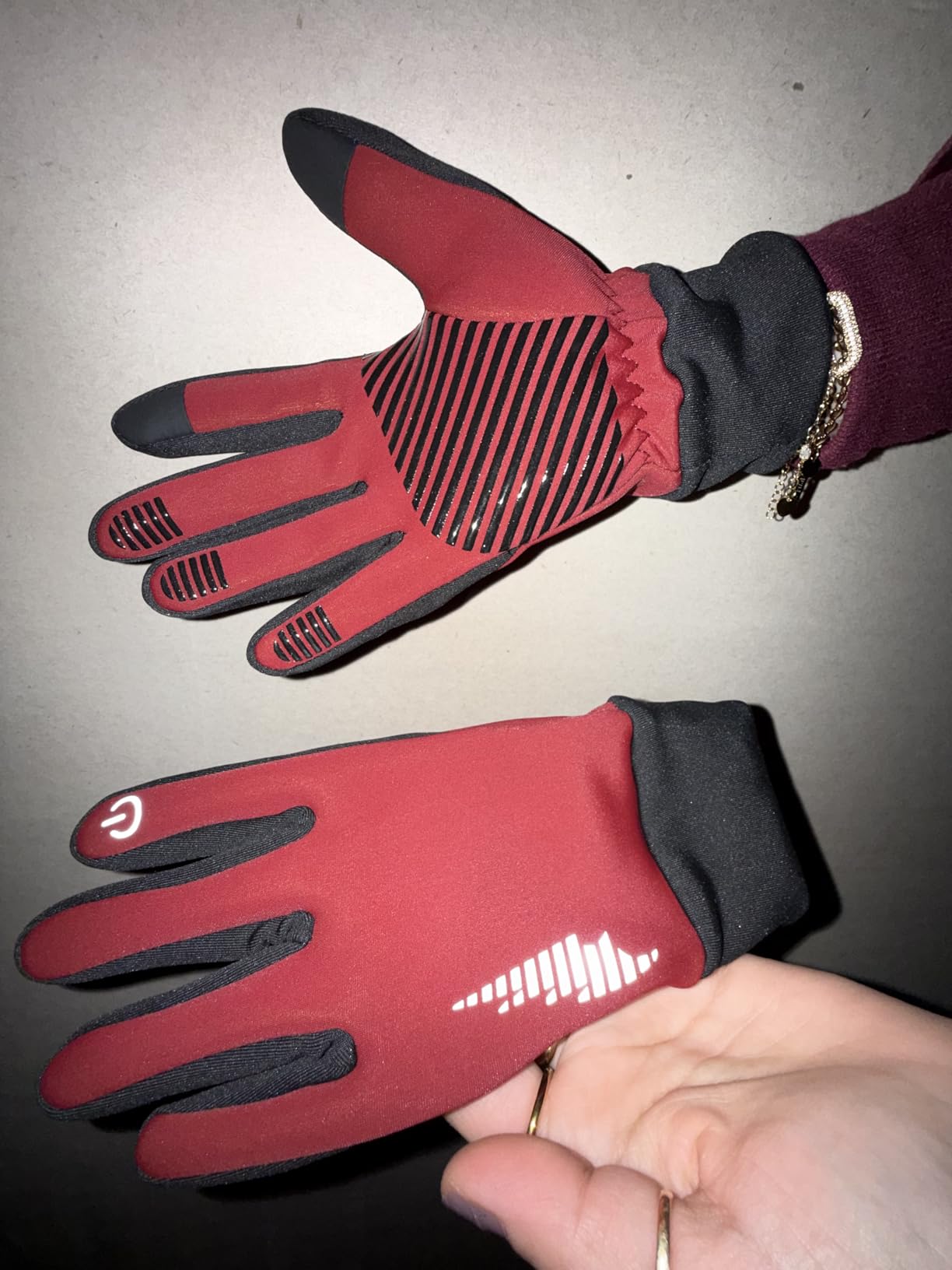 SIMARI Winter Gloves for Women Men - Cold Weather Thermal Touch Screen Ski Snow Glove Liners, Non-Slip Palm & Warm Fleece Lined, for Running Cycling Driving Hiking Walking Sports Outdoor Texting Work customer photo 1