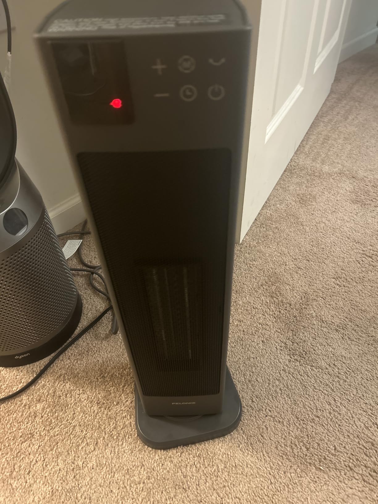 PELONIS 23” Oscillating Ceramic Tower Space Heater with Remote & Thermostat, Electric Energy Efficient Floor Heater for Indoor Use Large Room Safe with Timer, ECO Mode, 1500W, White customer photo 2