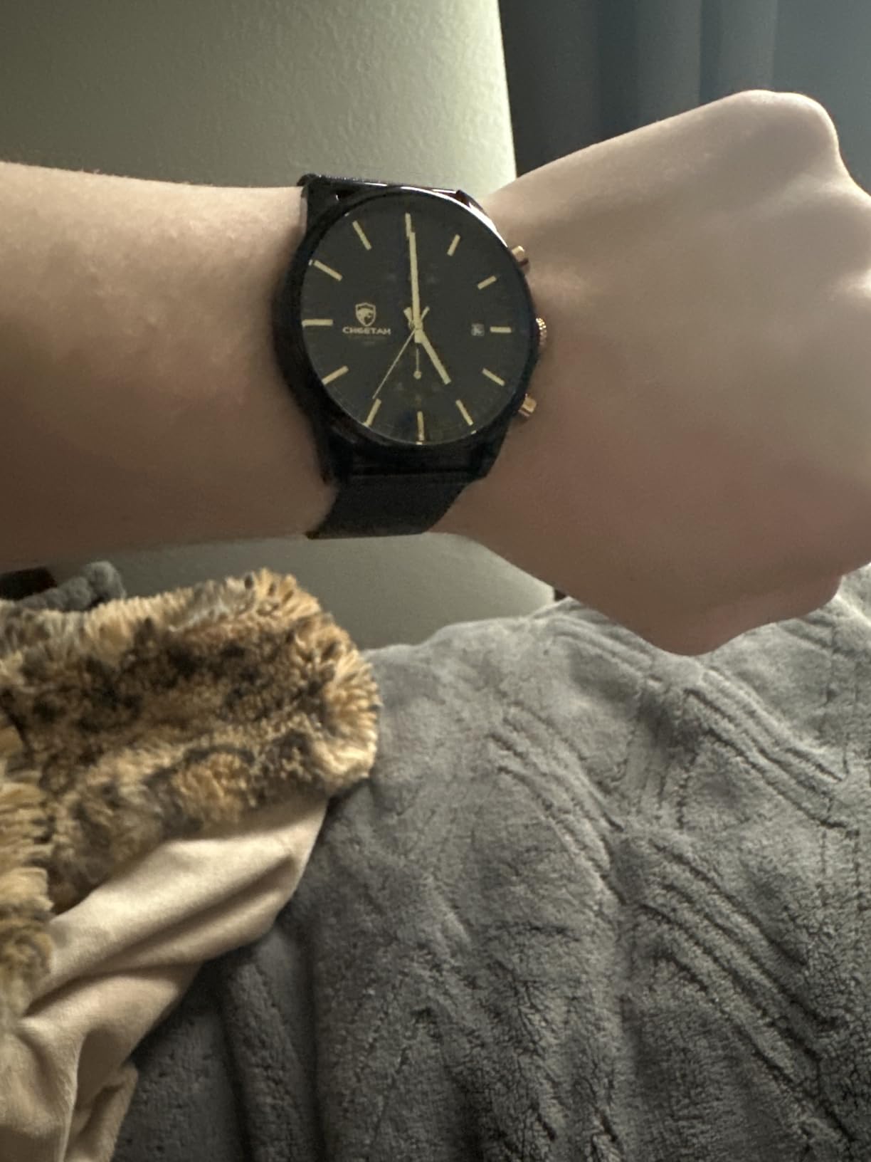 GOLDEN HOUR Mens Watch Fashion Sleek Minimalist Quartz Analog Mesh Stainless Steel Waterproof Chronograph Watches for Men with Auto Date customer photo 1