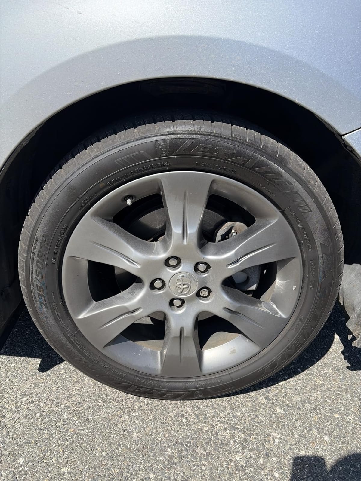 235/40R19 Lexani LX-TWENTY 96W XL customer photo 2