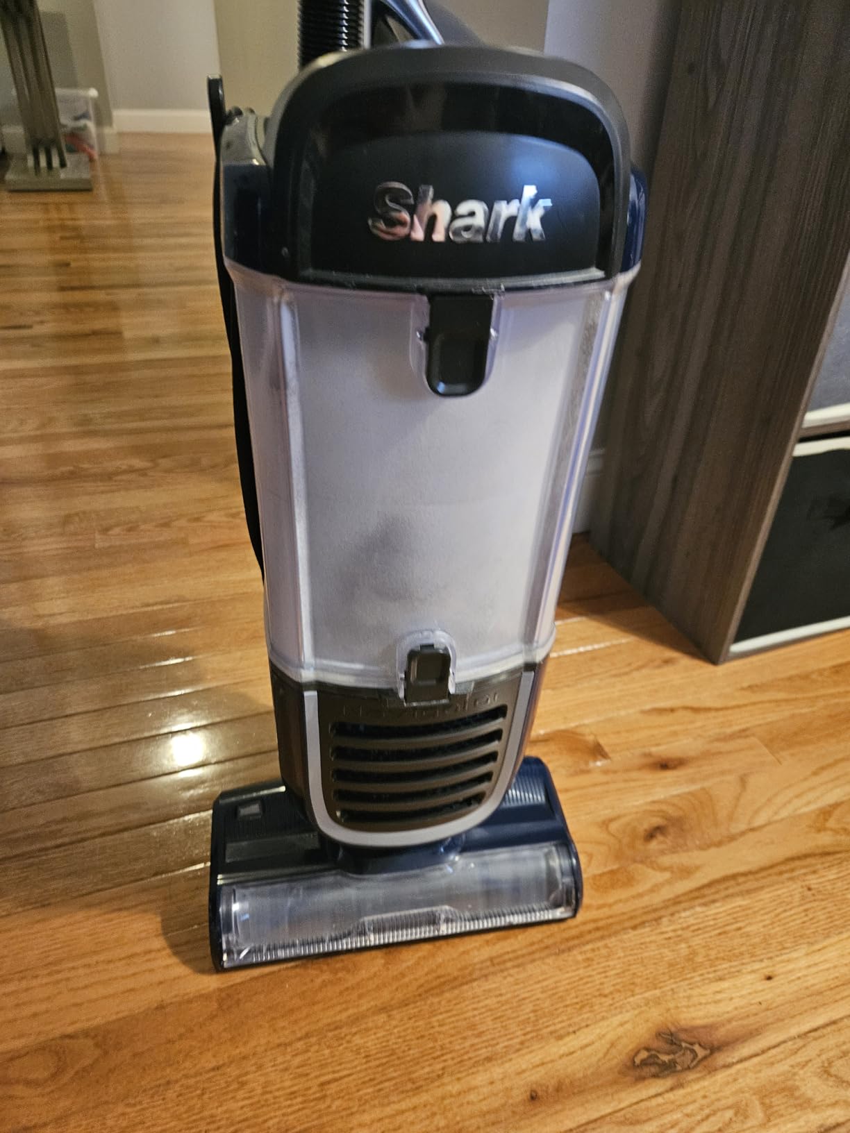 Shark Navigator Swivel Pro Upright Vacuum, HEPA, Pet Hair, Navy, NV151 customer photo 2