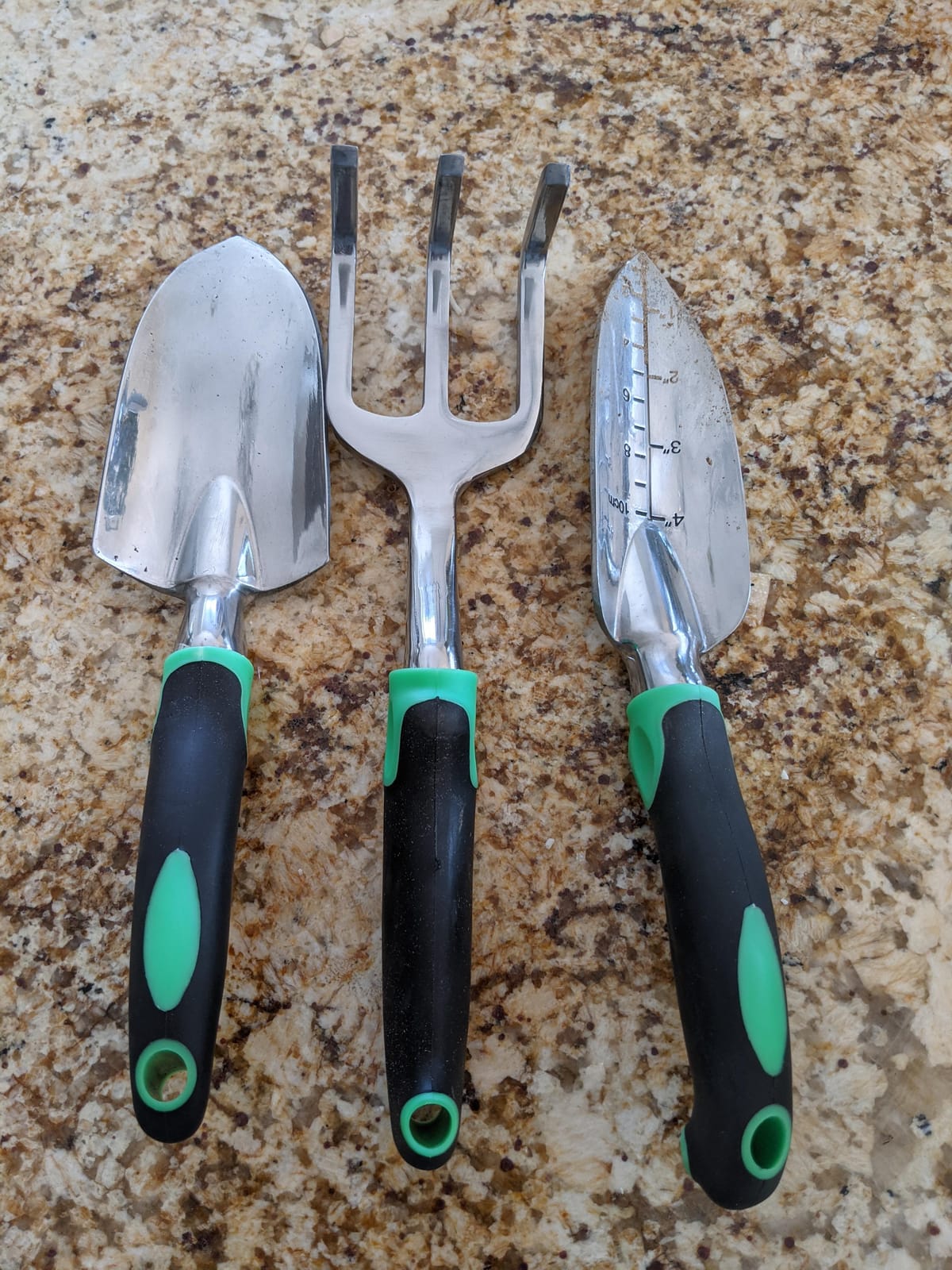 Garden Tool Set,100% Thicker Aluminum Gardening Kit,3 Pack customer photo 1