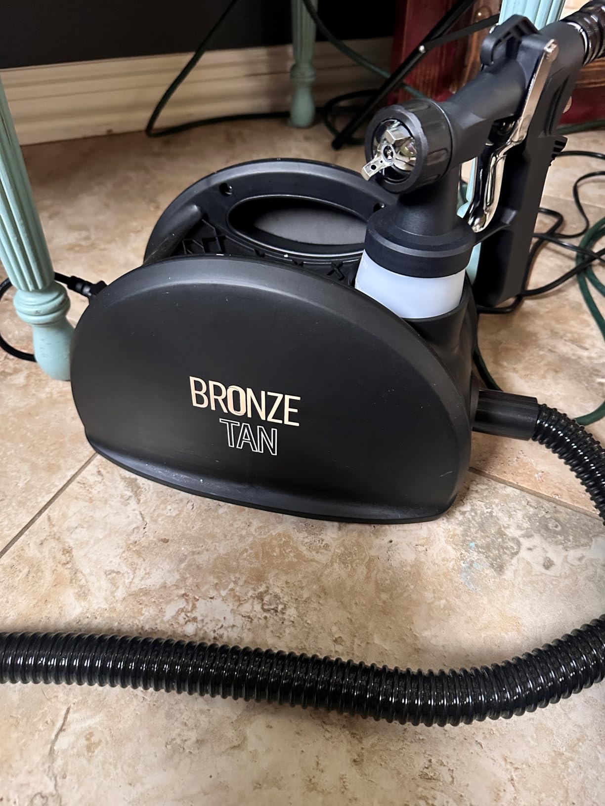 Bronze Tan Professional Spray Tan Machine with HVLP Spray Gun, 110V customer photo 2