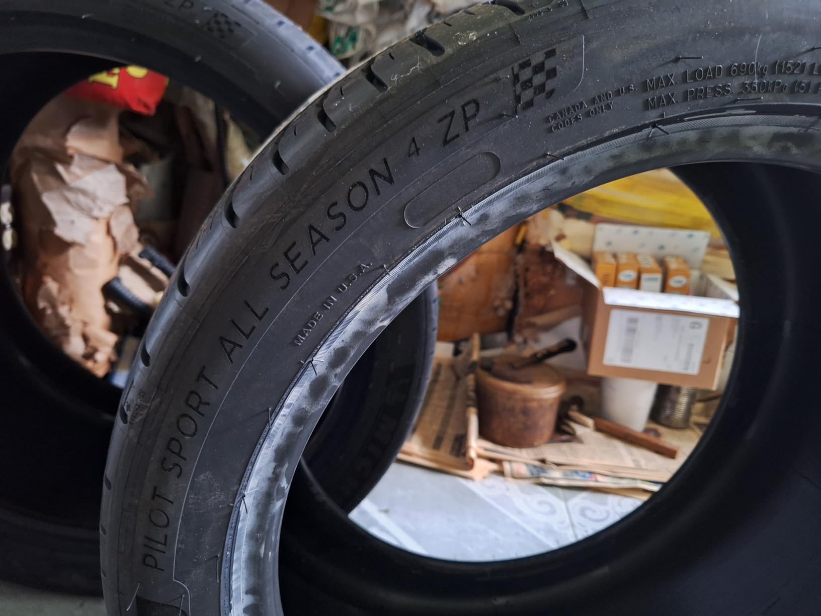 MICHELIN Pilot Sport All Season 4 Performance Tire 245/35ZR19 (89Y) customer photo 2
