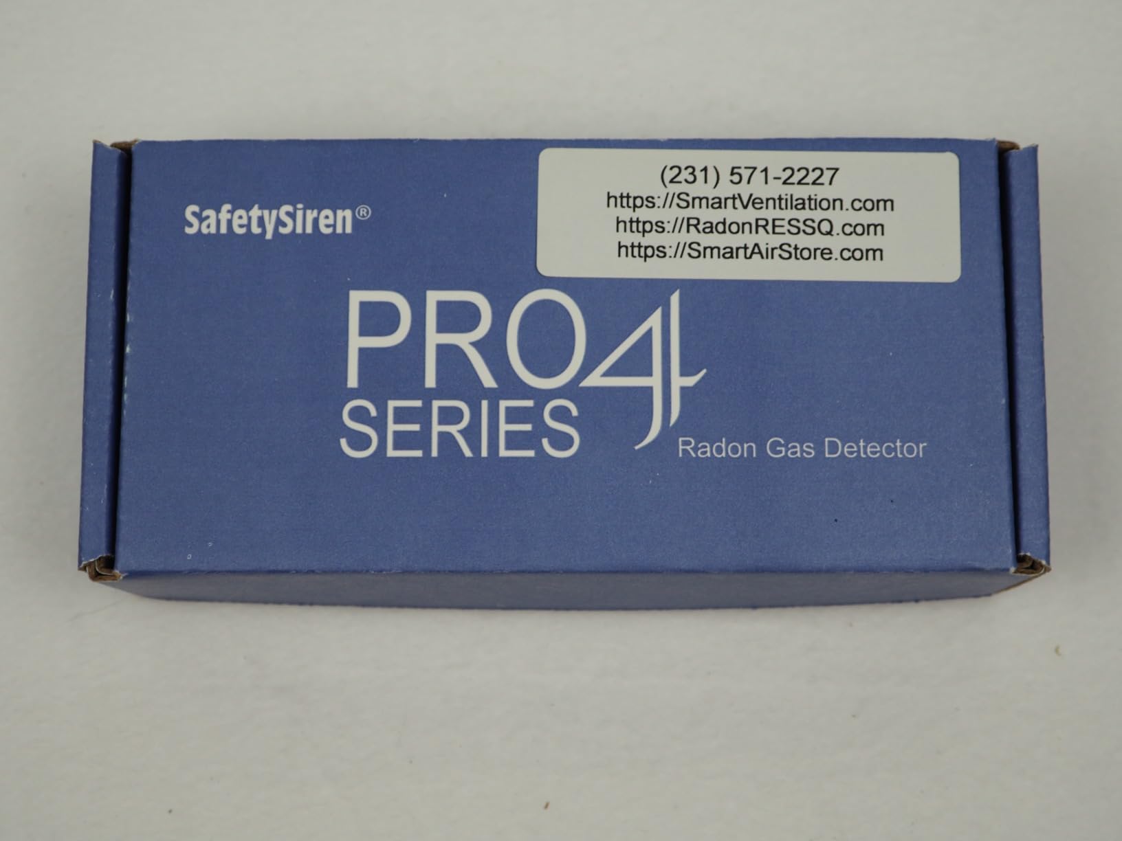 Safety Siren Pro4 Series Plug-in Radon Detector for Home Basement & Office customer photo 2