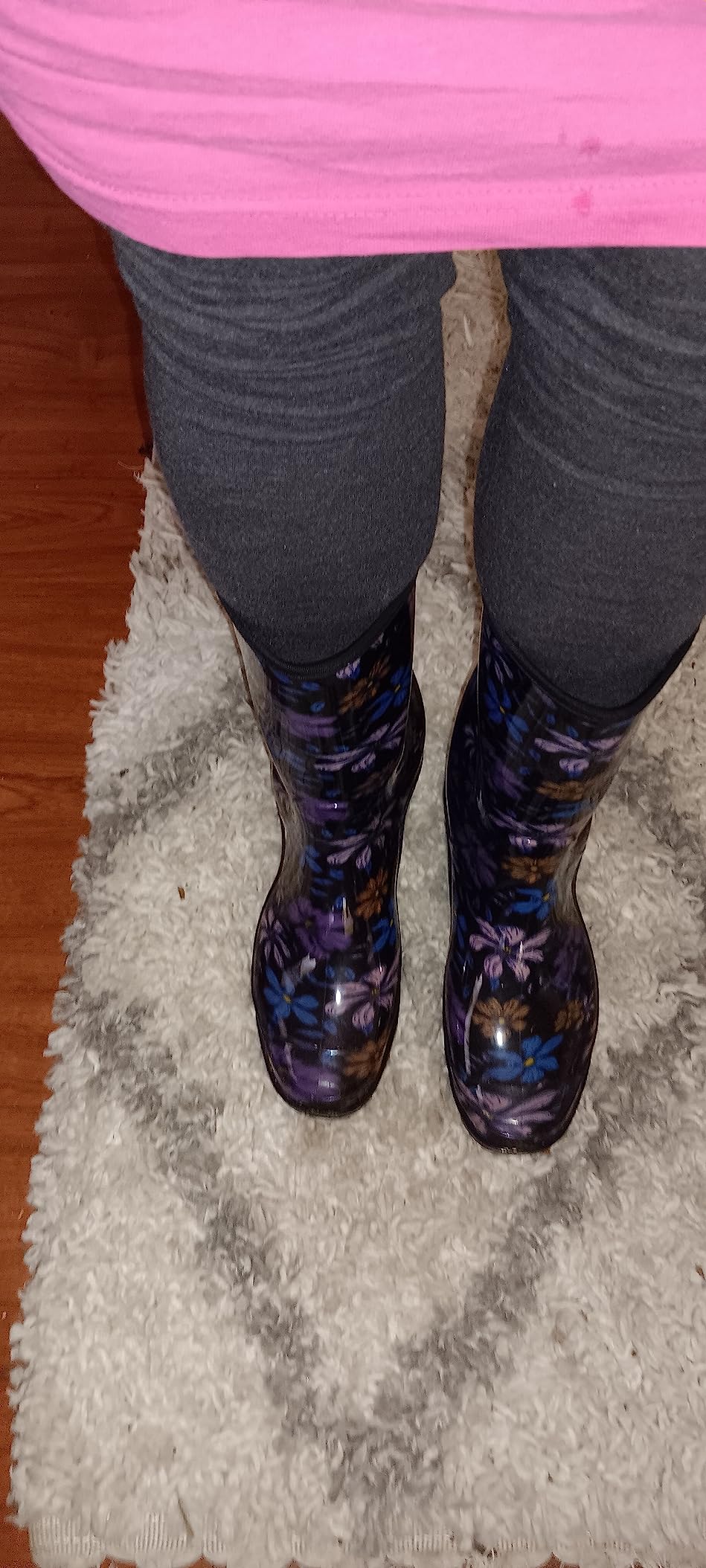HISEA Women's Rain Boots Waterproof Mid Calf Garden Farm Rubber Boots customer photo 2