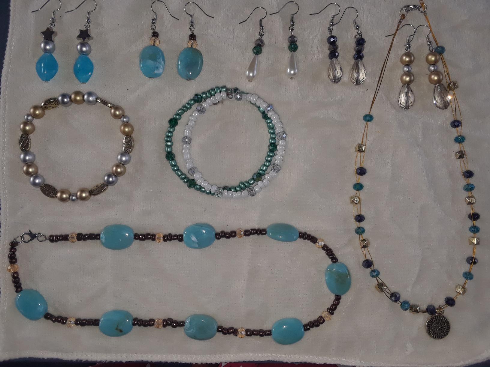 MODDA Deluxe Jewelry Making Kit with Video Course, Includes Instructions, Beads, Necklace, Bracelet, Earrings Making, Crafts for Adults, Beginners, Christmas Gift for Teens, Girls 13-15, Moms, Women customer photo 1