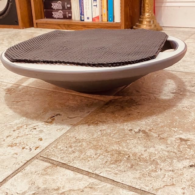 Yes4All Wobble Balance Board, Plastic Stability Trainer with Handles for Standing Desk, Core Training & Home Gym Workout customer photo 1