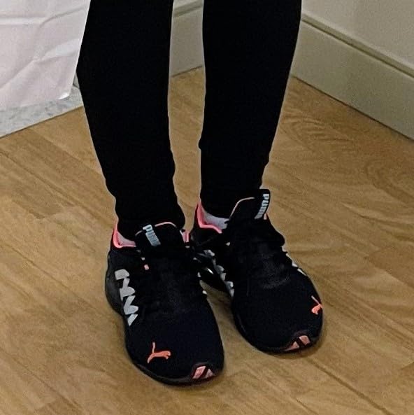 PUMA Women's Riaze Prowl Cross Trainer customer photo 1