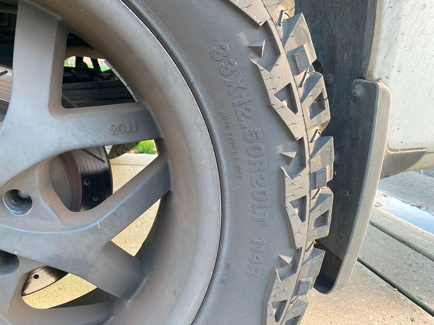 Venom Power Terra Hunter X/T LT275/60R20 Extreme Terrain E (10 Ply) Tire customer photo 1