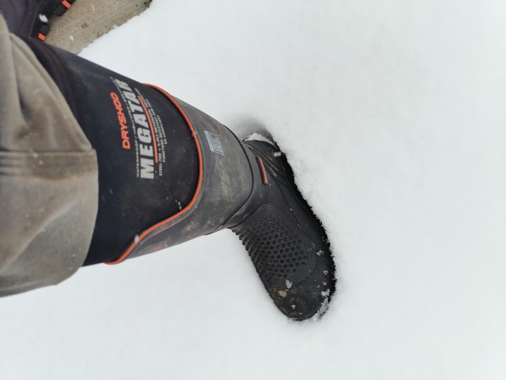 Dryshod Men's Megatar Met Guard Steel Toe Work Boot | Rubber | Waterproof | Insulated | MEG-UH-BK customer photo 1