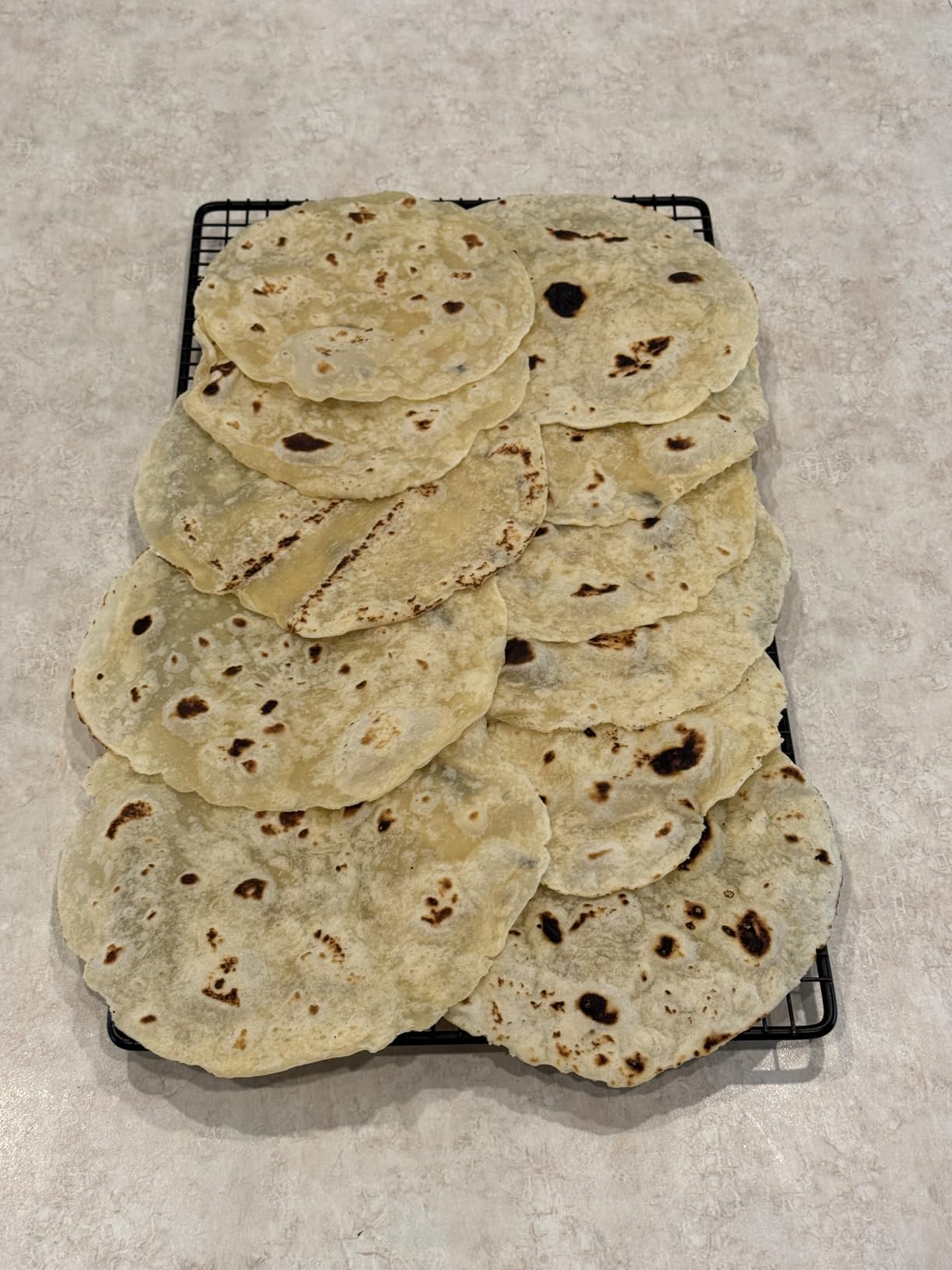 Electric Tortilla Press Maker Chapati Machine Flour Burrito Roti Press (8 IN) customer photo 2