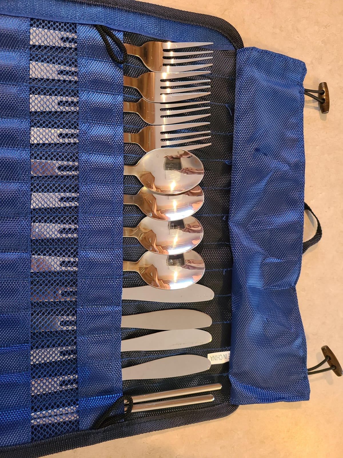Wealers Unique Complete Messware Kit Polished Stainless Steel Dishes Set| Tableware| Dinnerware| Camping| Buffet| Includes - Cups | Plates| Bowls| Cutlery| Comes in Mesh Bags (4 Person Set) customer photo 1