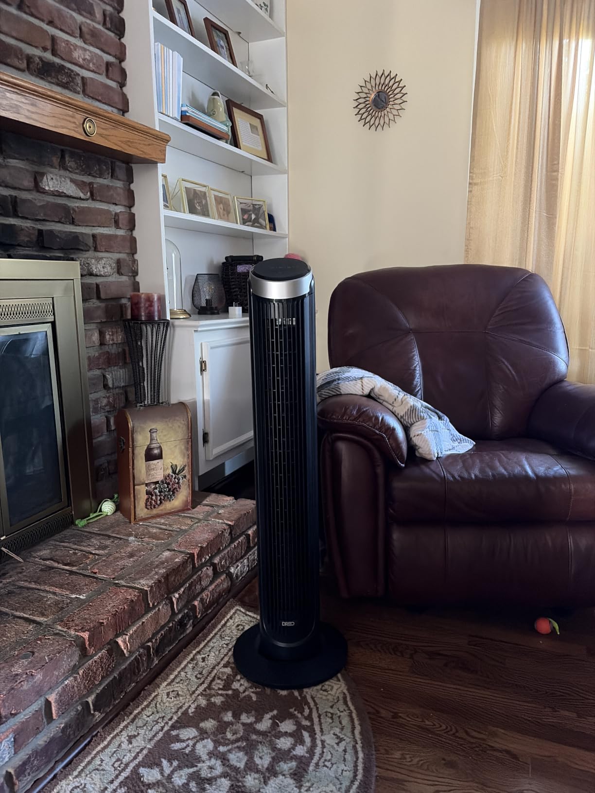 DREO Tower Fan for Bedroom, 90° Oscillating Fans that Blow Cold Air customer photo 1