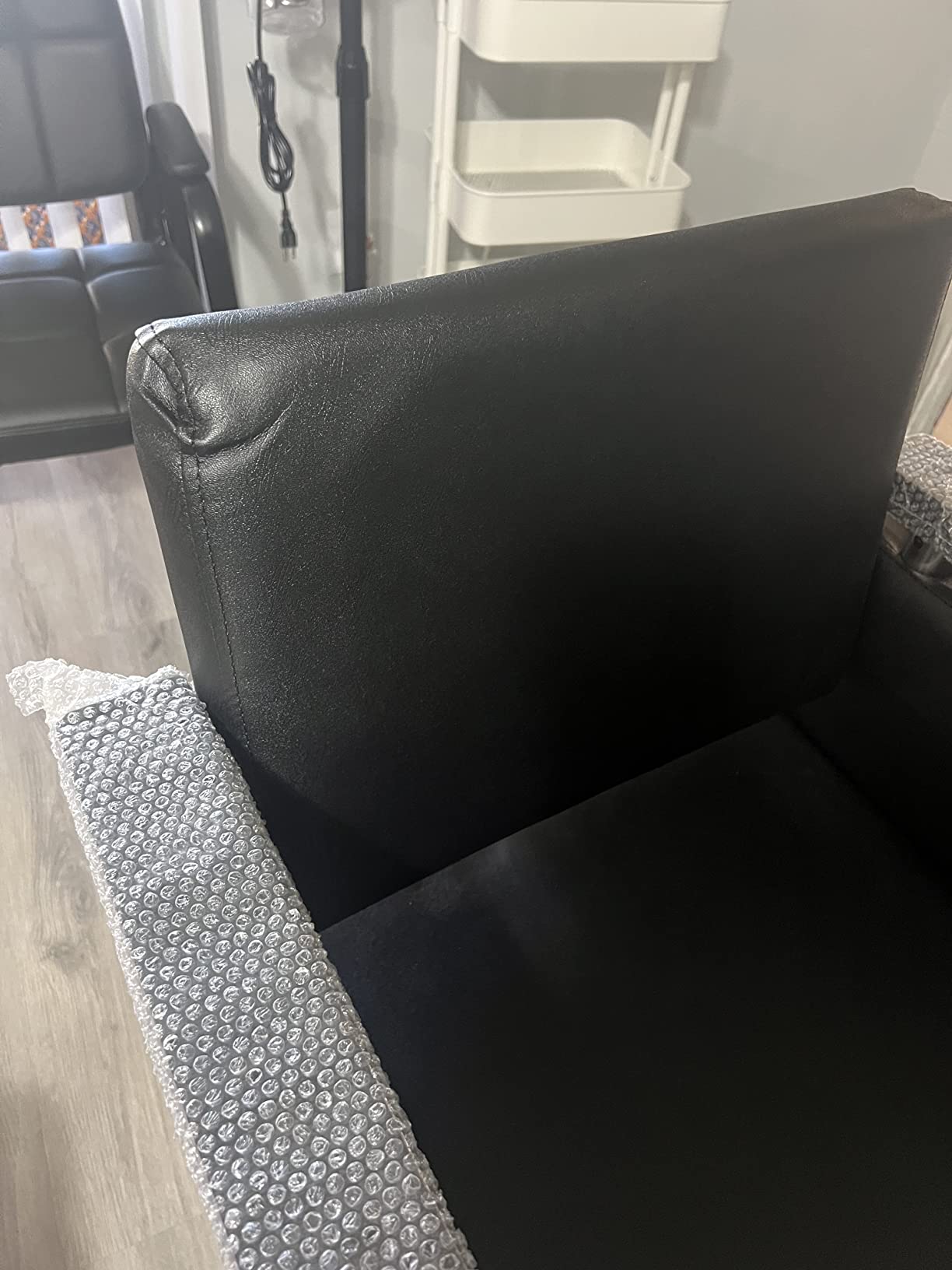OmySalon Hydraulic Styling Chair for Hair Salon, Modern Hairdressing Barber Chair w/Square Base & Footrest, 360 Degrees Swivel, Beauty Spa Equipment customer photo 1