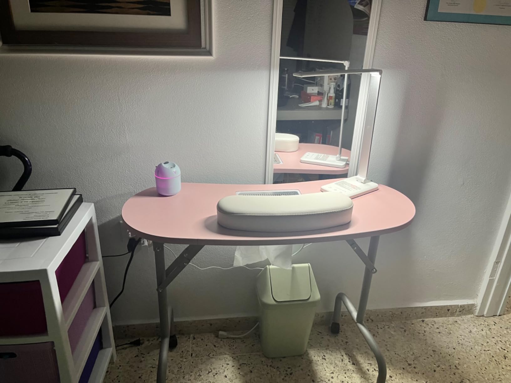 AGESISI Portable Manicure Table Foldable Nail Desk with Dust Collector Professional Nail Tech Table for Technician Spa Salon Workstation, Client Wrist Pad Carry Bag 4 Lockable Wheels, 36-inch, Pink customer photo 1
