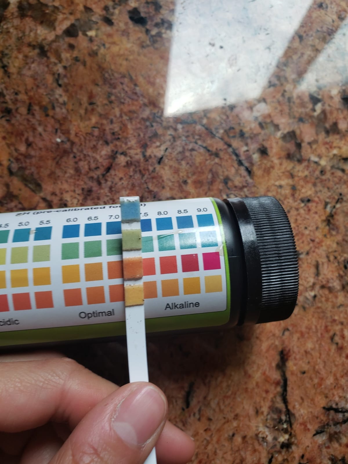 Soil Test Kit – 100 Soil pH Test Strips (3.5–9 Range) for Garden, Lawn & Indoor Plants – Easy At-Home Soil Testing customer photo 2