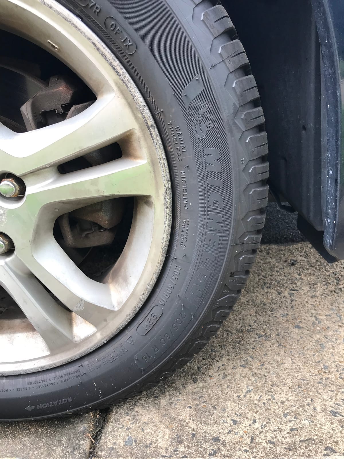 MICHELIN CROSSCLIMATE2 A/W 205/60R16 92V (Set of 1 Tire Only) customer photo 1