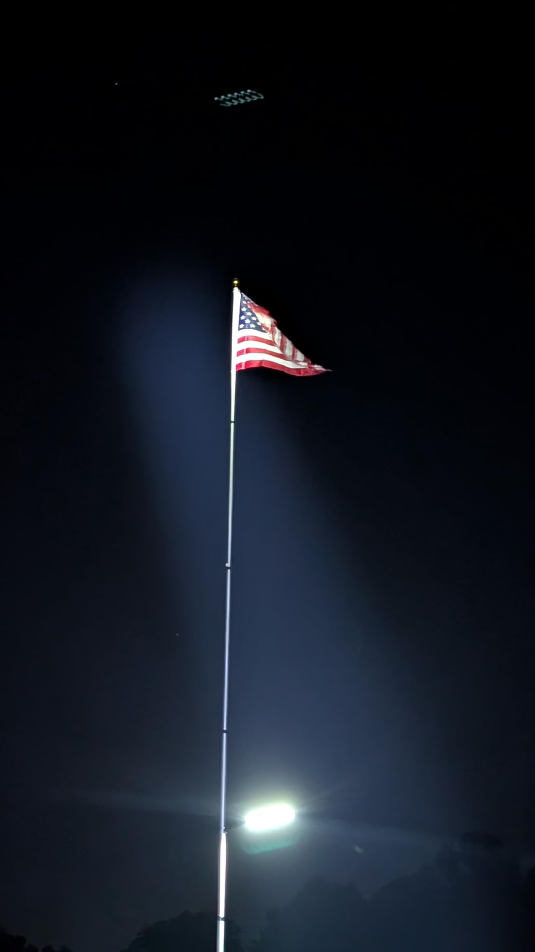 20 FT Telescoping Flag Pole, Heavy Duty Aerospace Aluminum Flagpole Kit customer photo 2