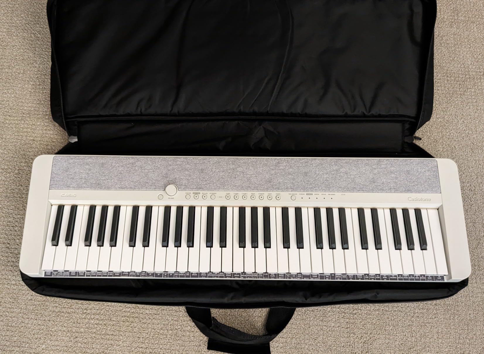 Casio Casiotone CT-S1 61-Key Portable Keyboard - Black customer photo 2