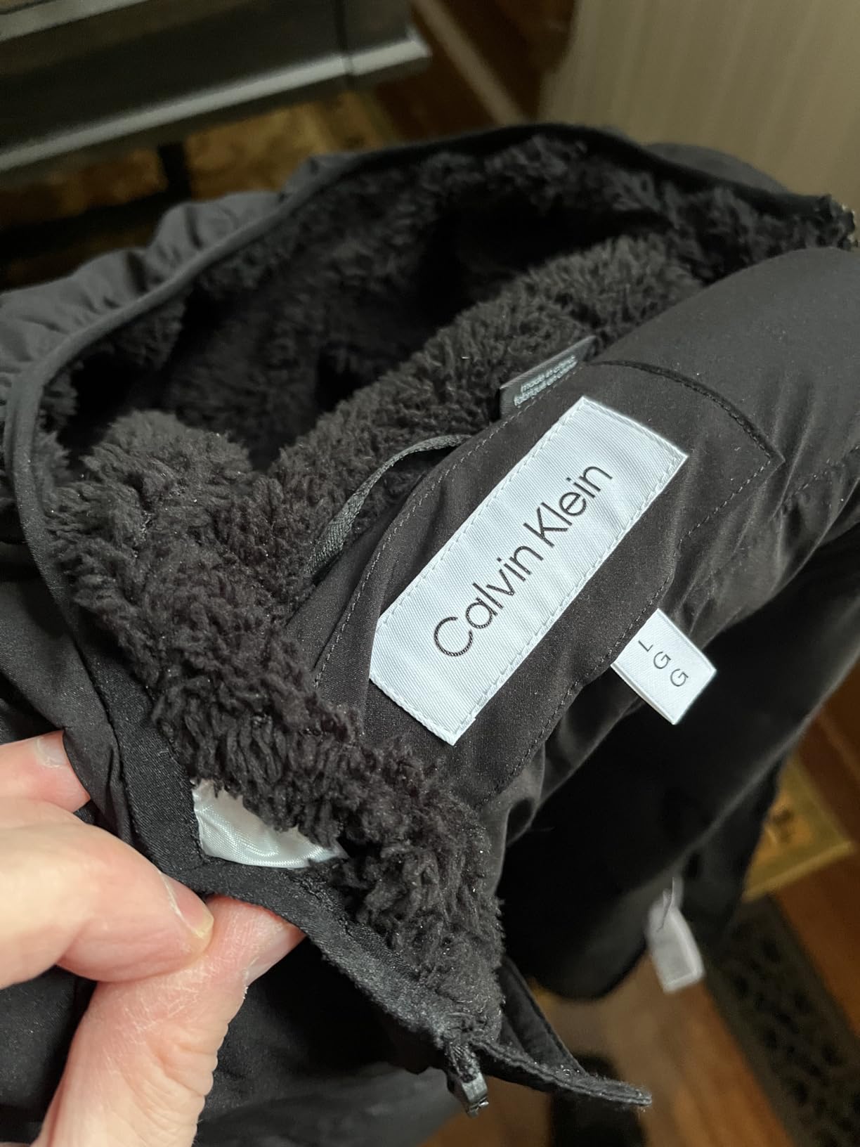 Calvin Klein Men's Heavyweight Short Puffer customer photo 2