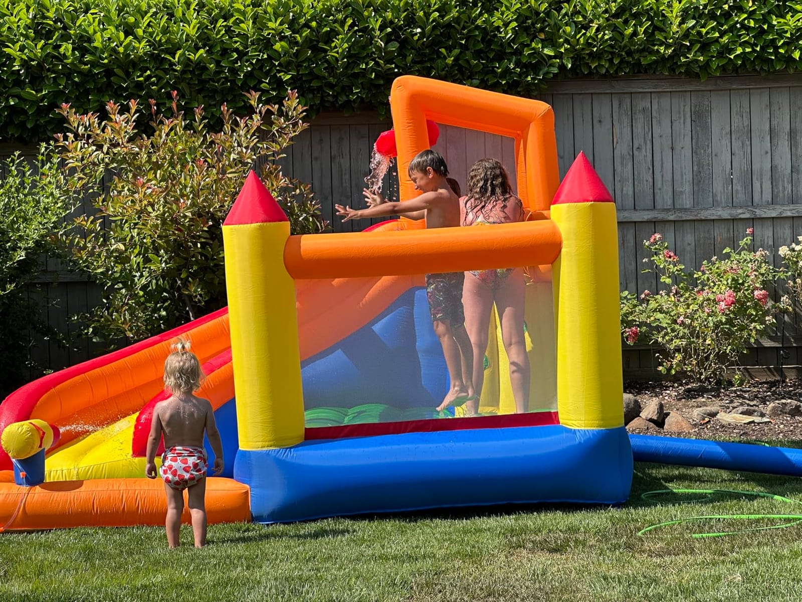 HuaKastro Inflatable Water Slide Bounce House for Kids with Pool, 5-in-1 Indoor/Outdoor Blow Up Play Center for Climbing, Sliding, Jumping & Splashing Fun, Blower Included customer photo 1