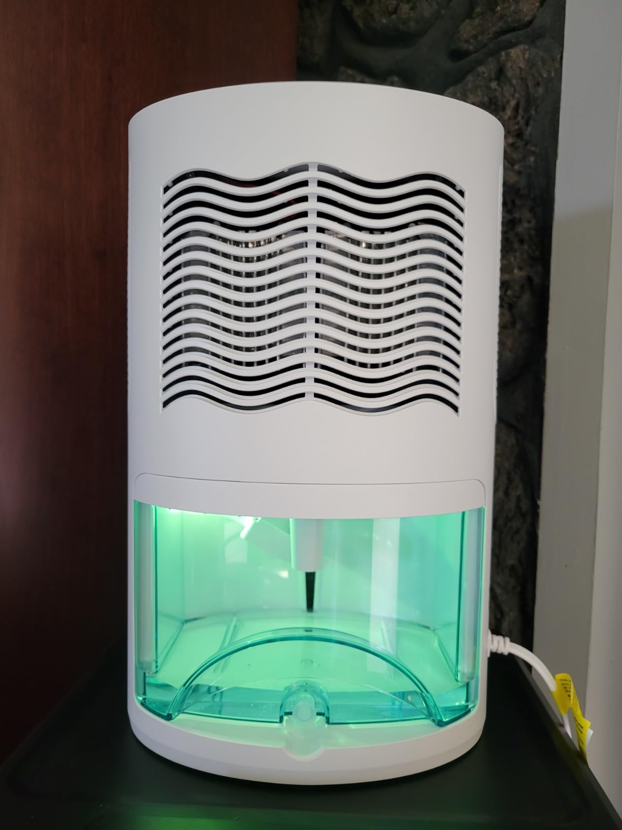 Dehumidifier 68oz(2000ml) Small Dehumidifier with Drain Hose for Up to 650 sq.ft Ultra Quiet Mini Portable Air for Home Basements Bathroom Bedroom Closet Kitchen RV customer photo 1