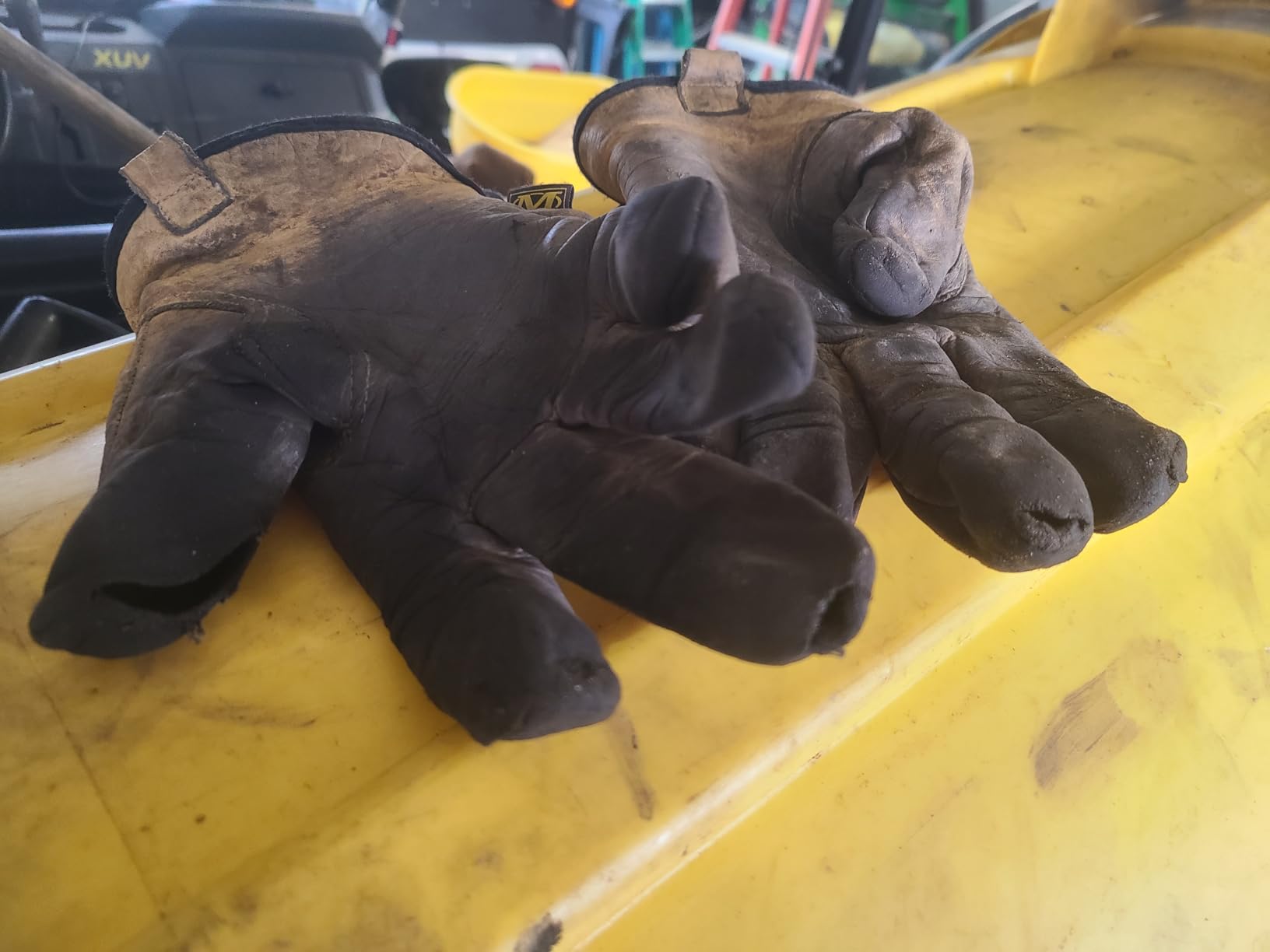 Mechanix Wear Leather Cow Driver Gloves, Tan, X-Large customer photo 1