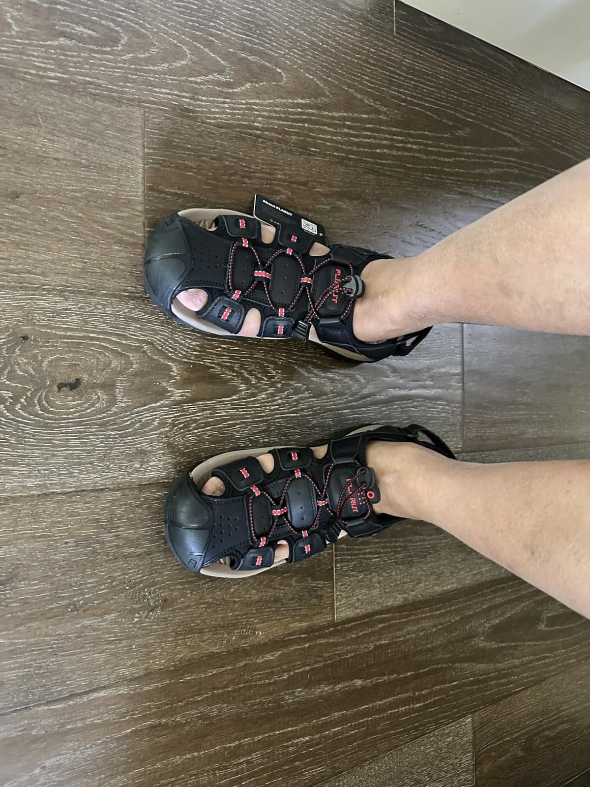 FLARUT Mens Closed Toe Hiking Sandals,Leather Athletic Water Shoes customer photo 1