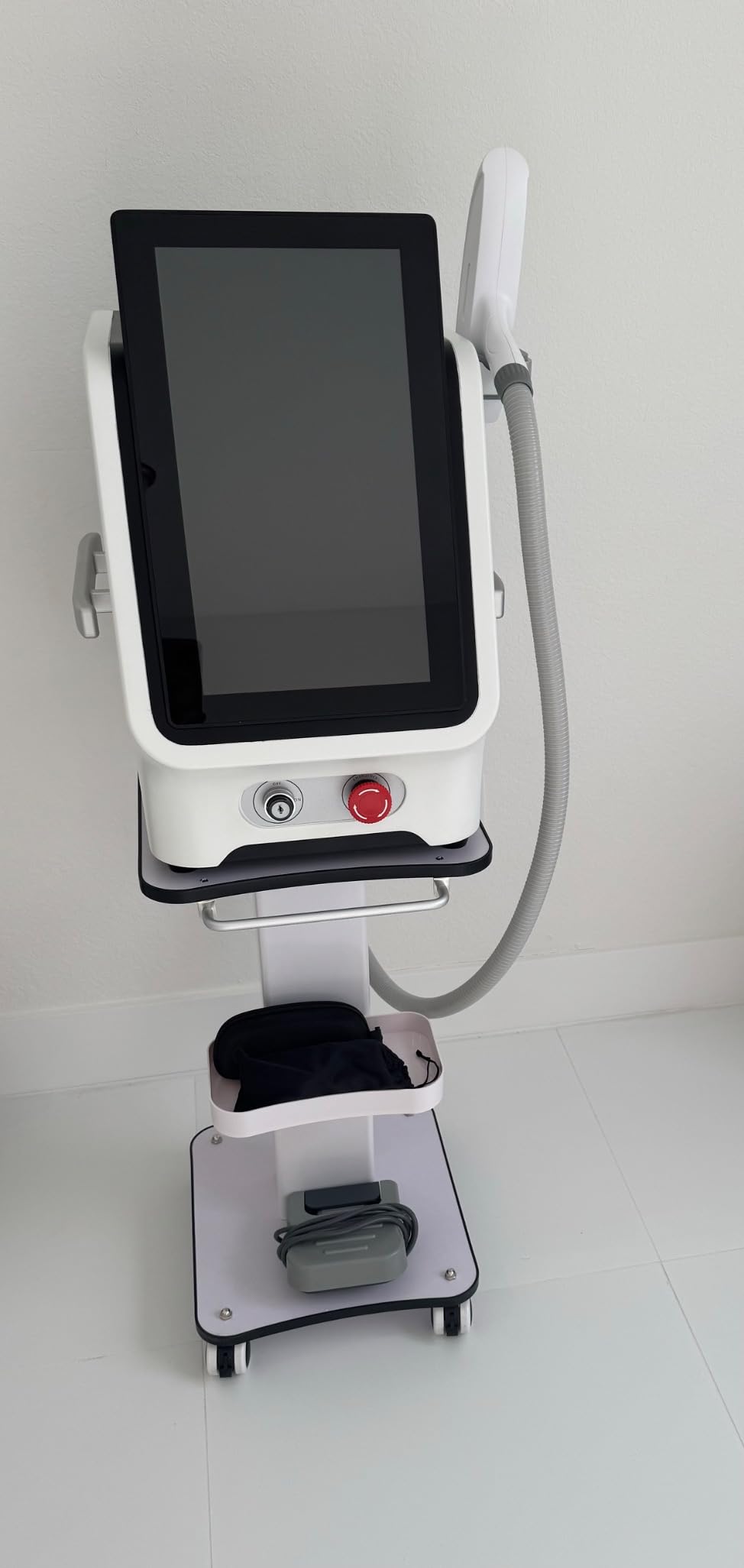Kalolary Beauty Salon Trolley Cart Alloy Salon Spa Rolling Trolley Stand customer photo 1