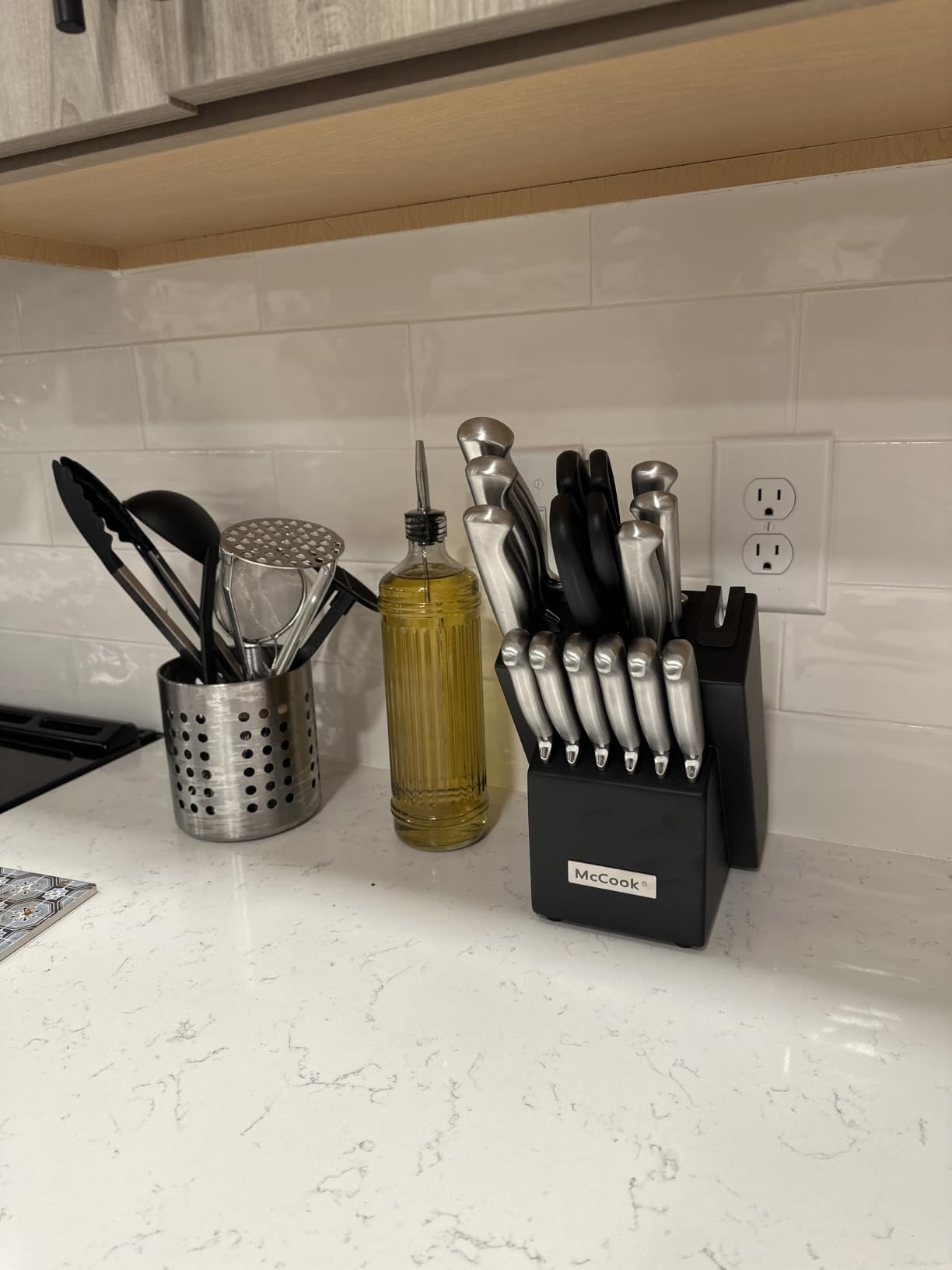 McCook Knife Set Kitchen Steel Knife Block Set w Built-in Sharpener customer photo 1