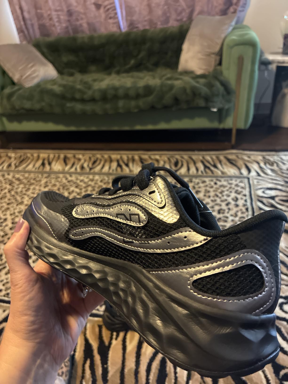 New Balance Women's Fresh Foam Arishi V4 customer photo 2