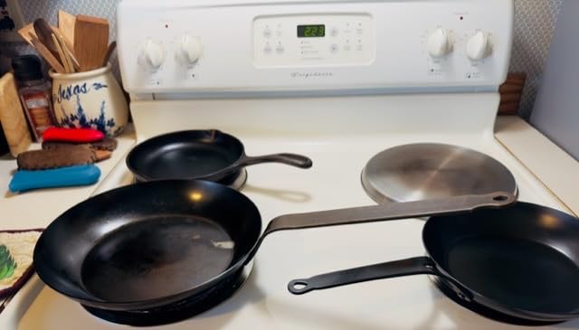 Tramontina Carbon Steel 12-Inch Large Frying Pan with Silicone Grip customer photo 1