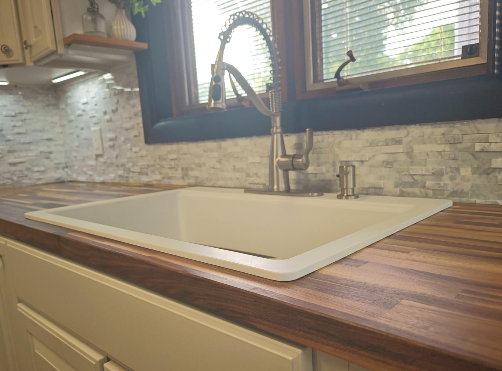 CONSDAN Butcher Block Counter Top, Walnut Solid Hardwood Countertop, Wood Slabs for Kitchen, Reversible, Both Side Polished, Prefinished with Food-safe Oil, 1.5