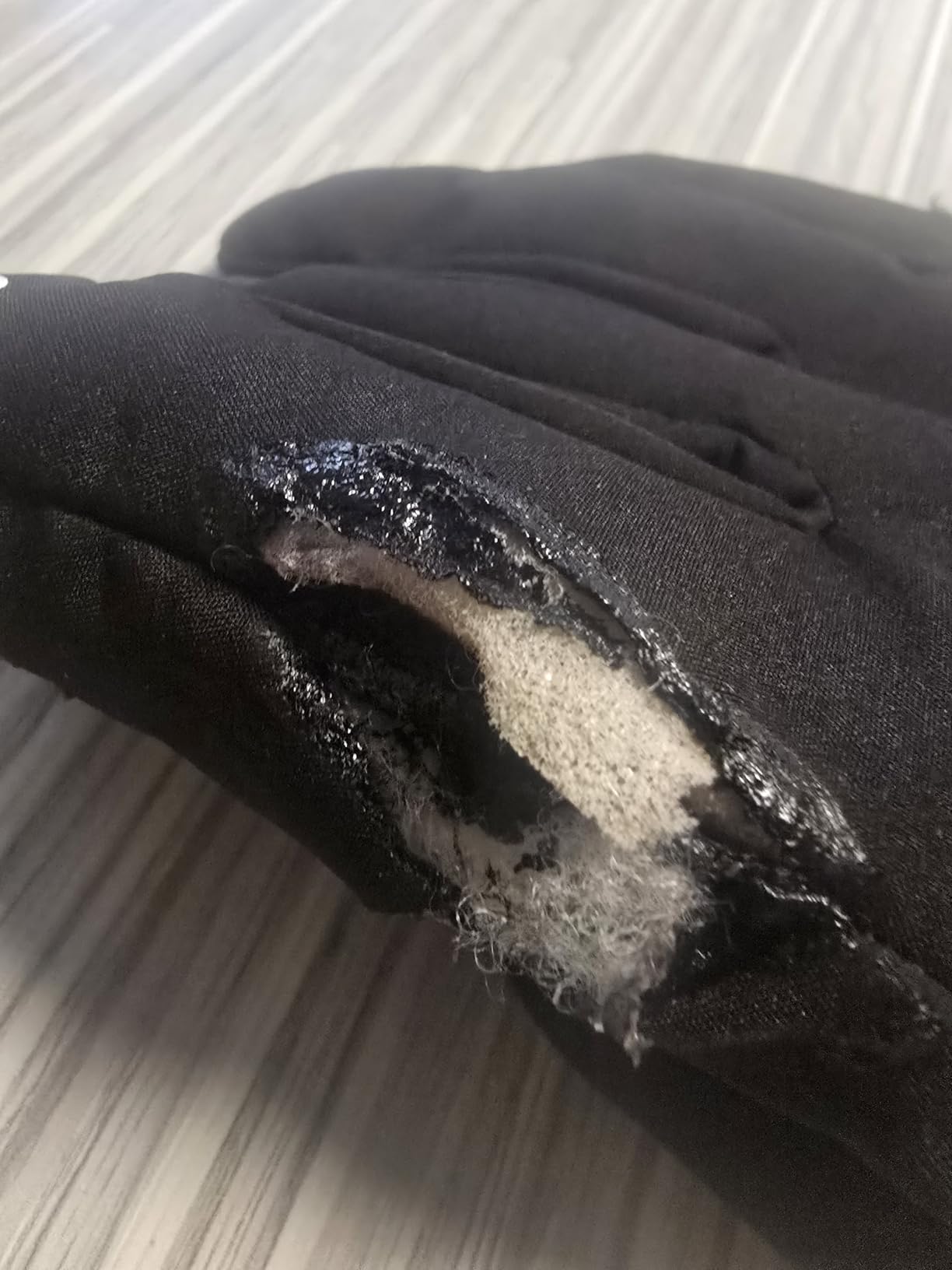 krosa Winter Gloves For Men Women Made with 3M Thinsulate, Waterproof Ski Gloves for Cold Weather with 10 Touchscreen Fingers customer photo 1