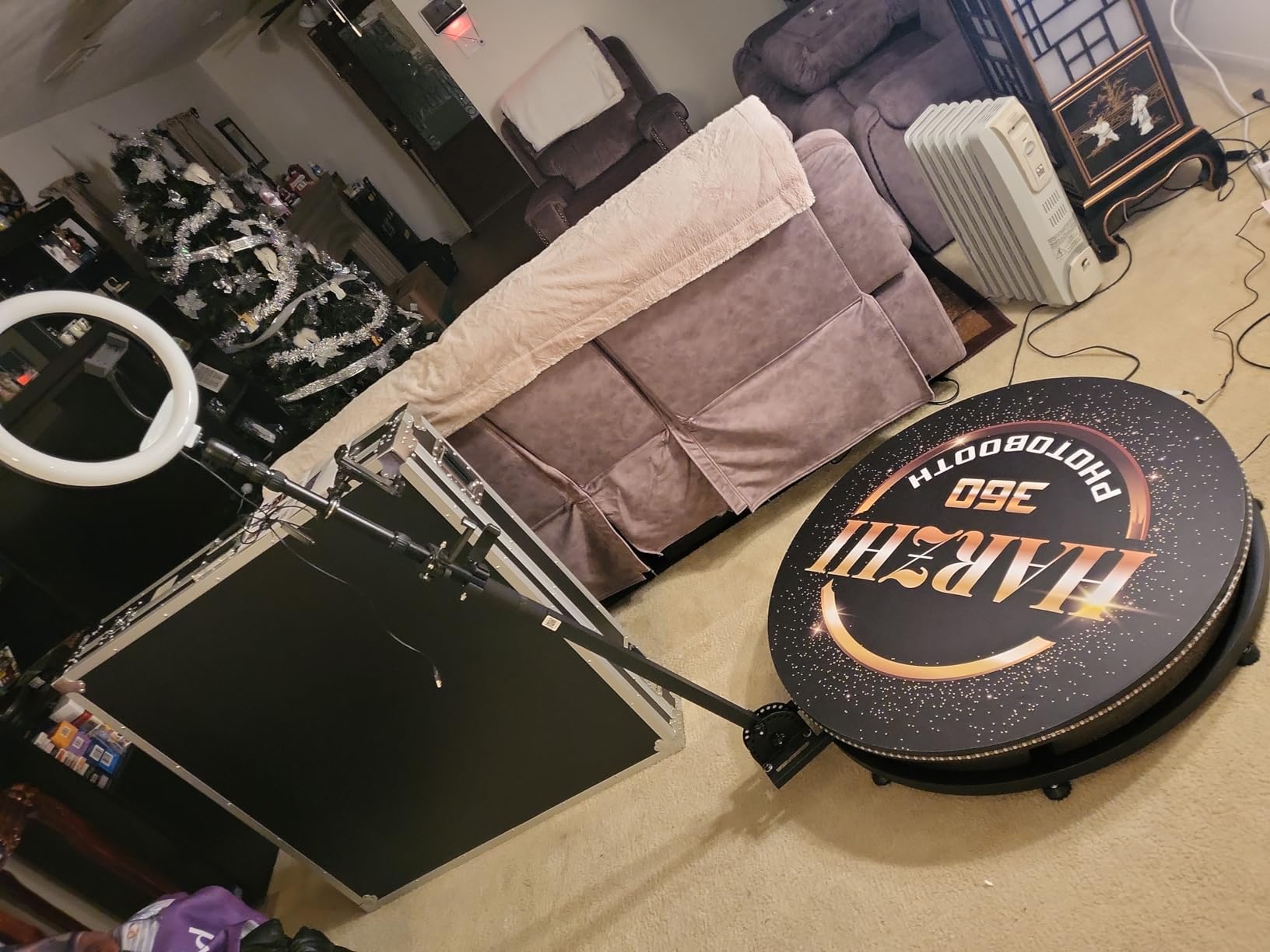 31.5 Inch 360 Photo Booth Machine, Fits 3-5 People with Flight Case customer photo 1