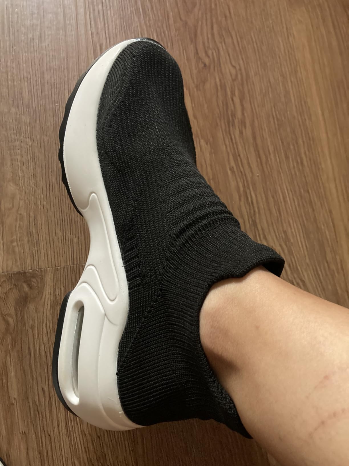 YHOON Women's Walking Shoes Slip-On – Comfortable Work Shoes for Standing All Day, Breathable Air Cushion Nursing Sneakers customer photo 2