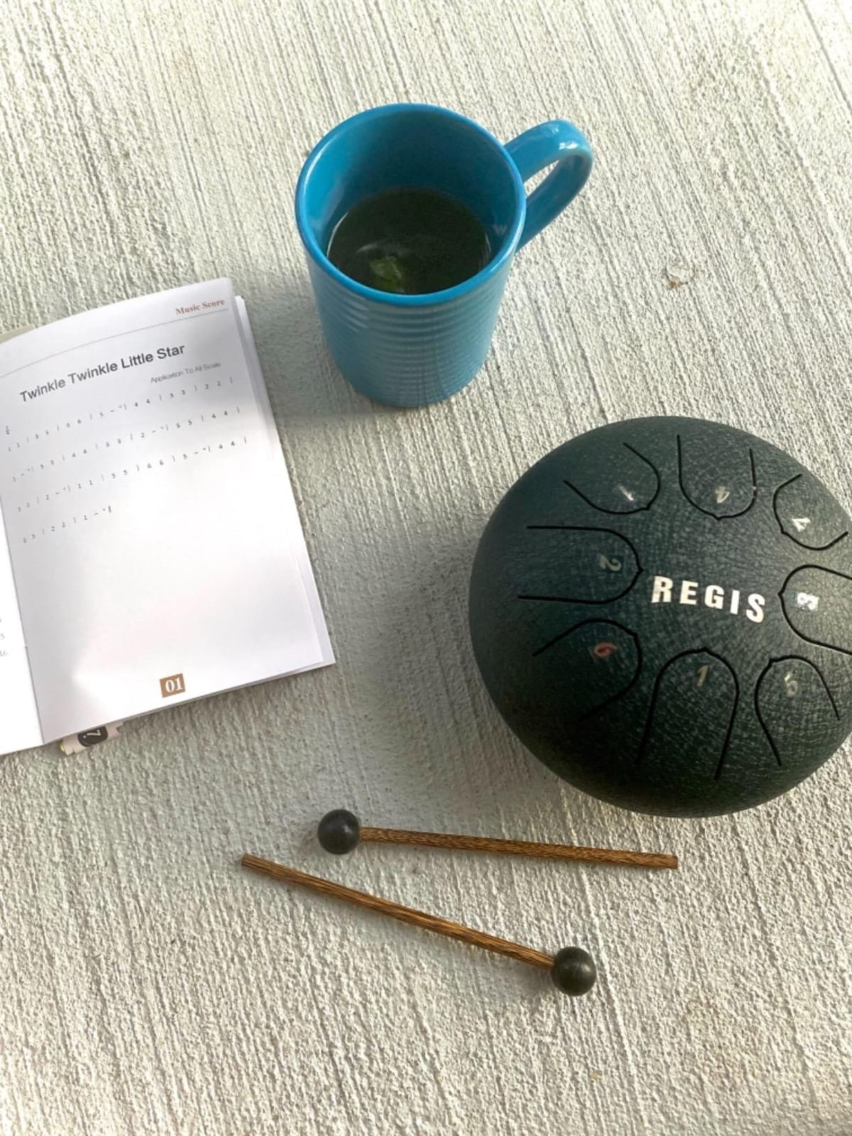 REGIS Steel Tongue Drum 6 Inch 8 Notes, Rain Drum Style Calming Percussion Instrument for Relaxation & Meditation, Musical Gift for Adults & Beginners(malachite) customer photo 1