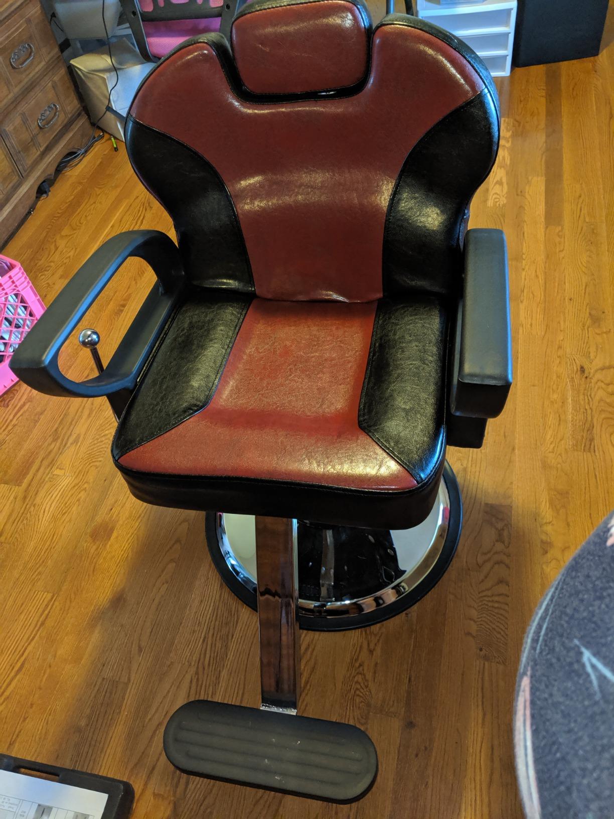 Artist hand Barbers Chairs, Heavy Duty Hydraulic Reclining Salon Chair customer photo 2