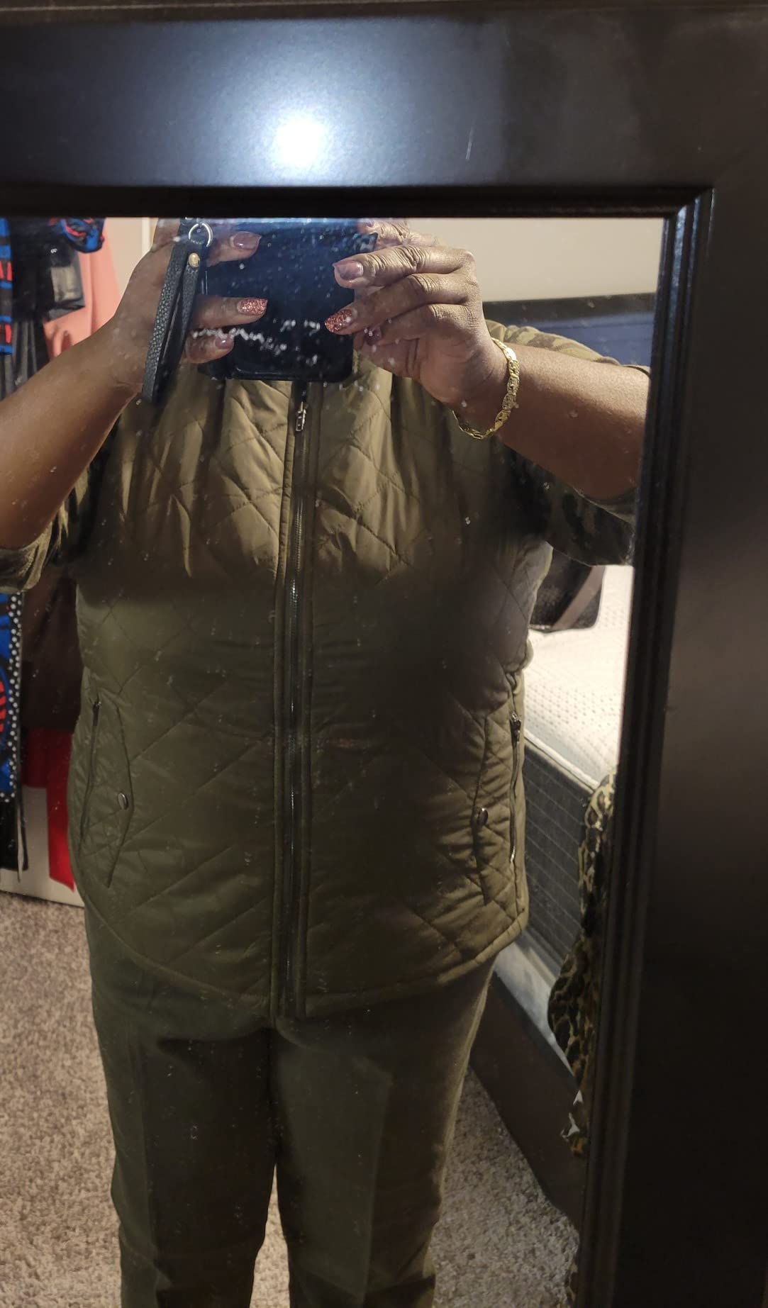 LONGKING Women's Quilted Vest Lightweight Packable Puffer Gilet customer photo 2