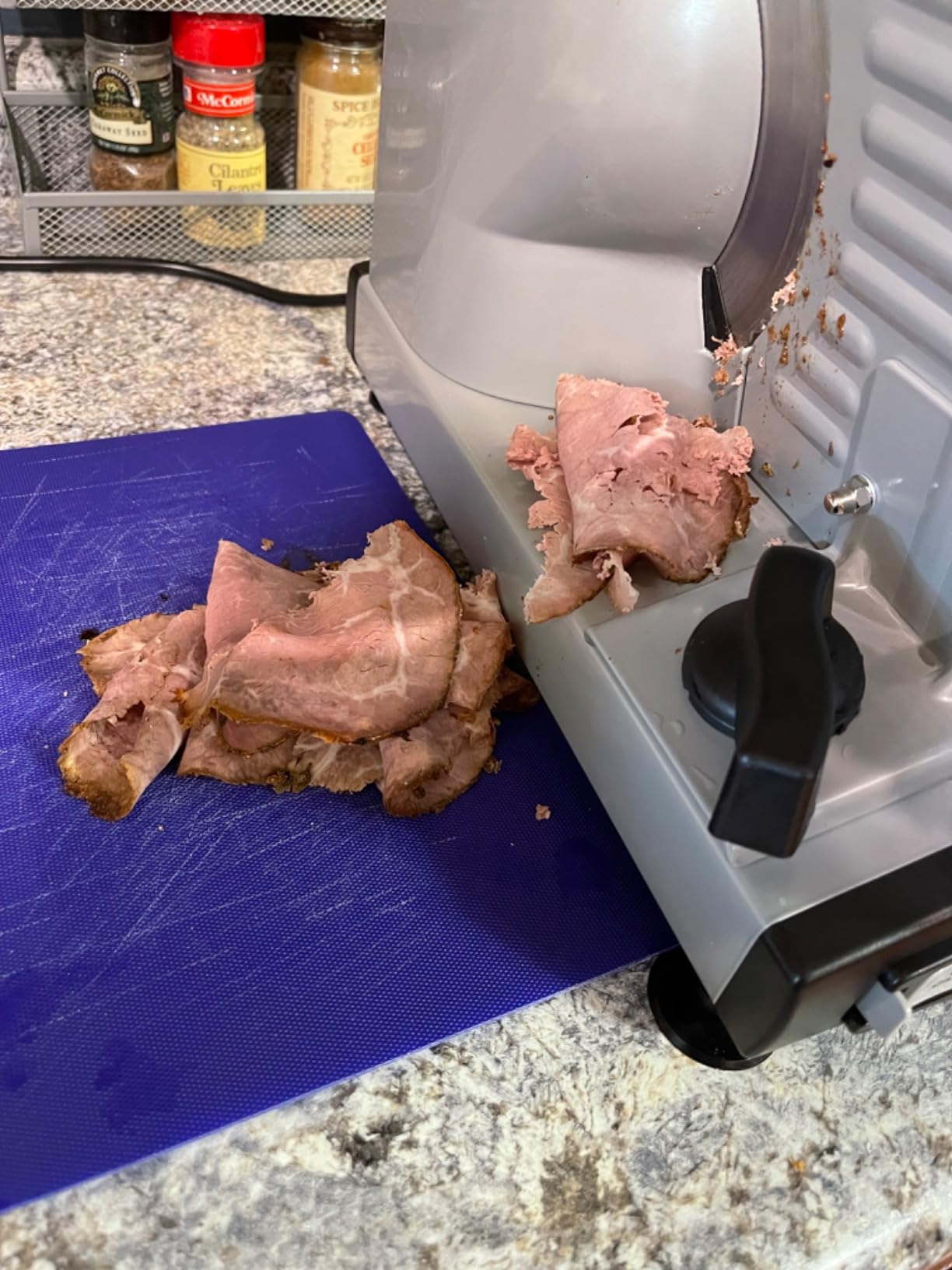 OSTBA Electric Meat Slicer with Two 7.5” Stainless Steel Blades, 200W customer photo 1