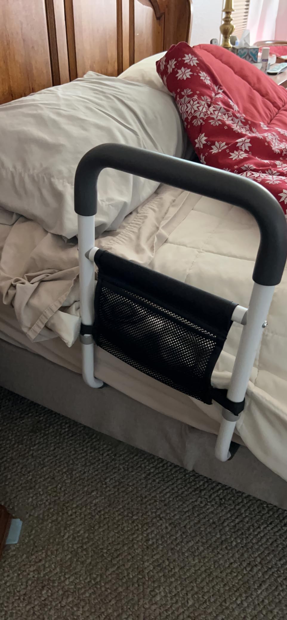 WeHwupe Bed Rails for Elderly Adults Safety with Bedside Storage Pocket customer photo 1