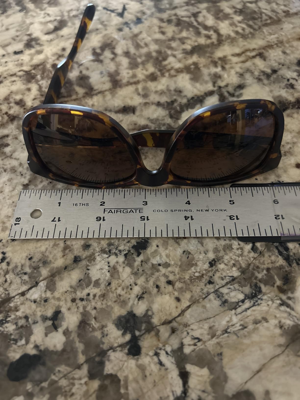 MAXJULI Polarized Sunglasses for Men and Women,UV Protection Rectangular Sun Glasses 8806 customer photo 2