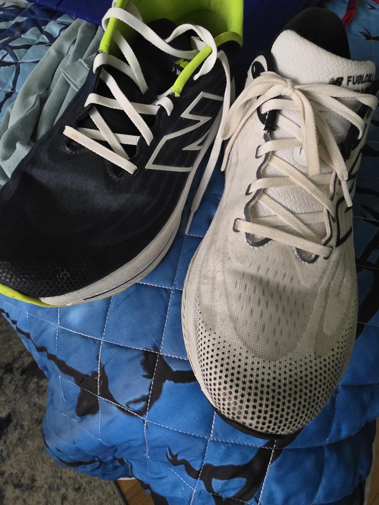 New Balance Men's FuelCell Walker Elite V1 customer photo 1